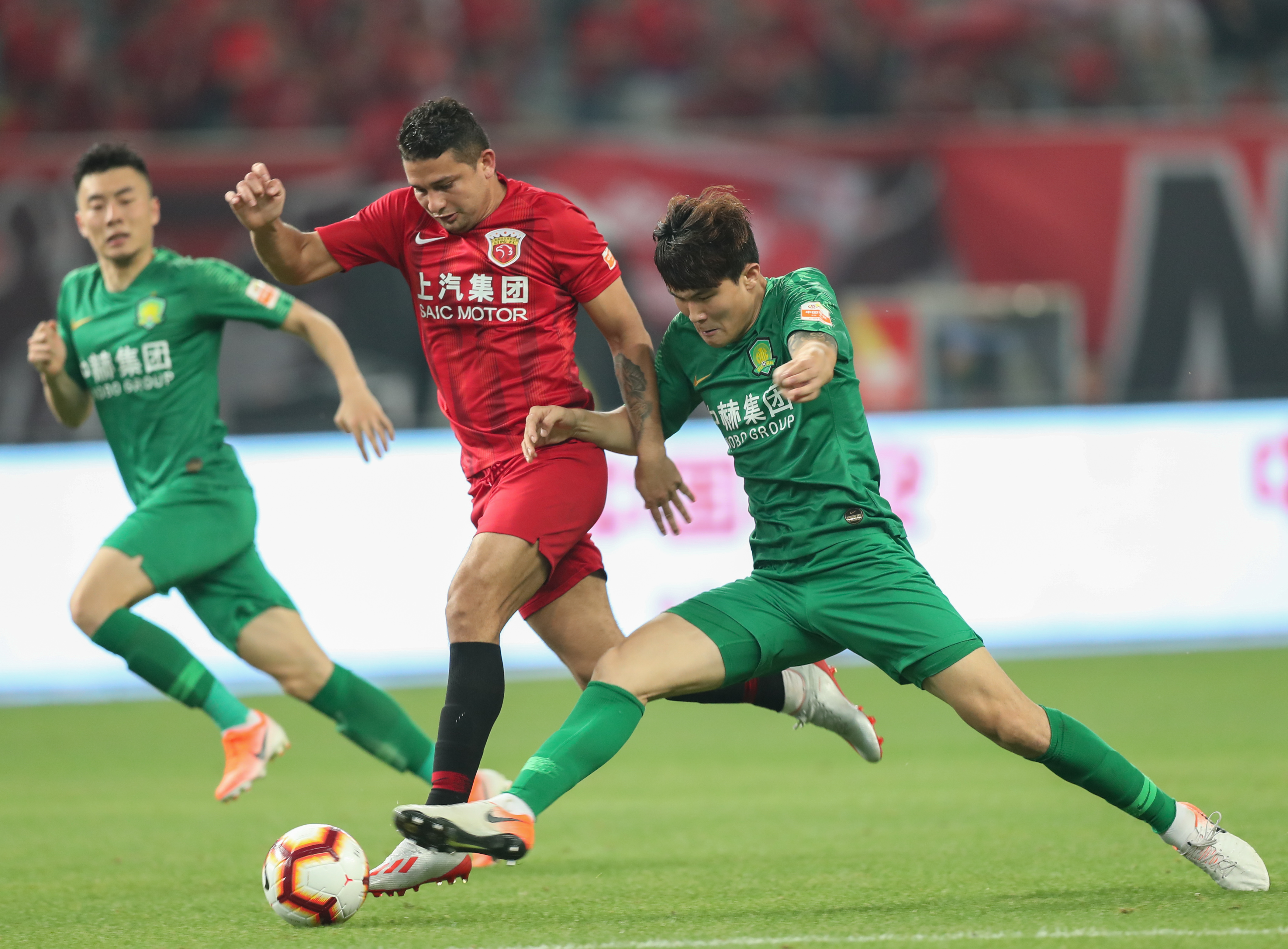 湖记发文：詹姆斯本可以延续纪录，但他做了正确选择赢得比赛（湖人记者：詹姆斯本可续写纪录，却选择正确决策助队赢球）