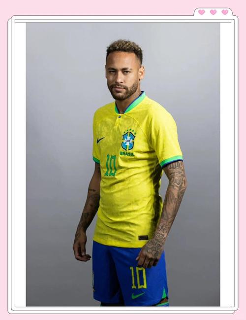 费迪南德：见到巴乔让我非常激动，那仿佛让我回到了童年时代（费迪南德：见到巴乔让我热血沸腾，仿佛瞬间回到童年）