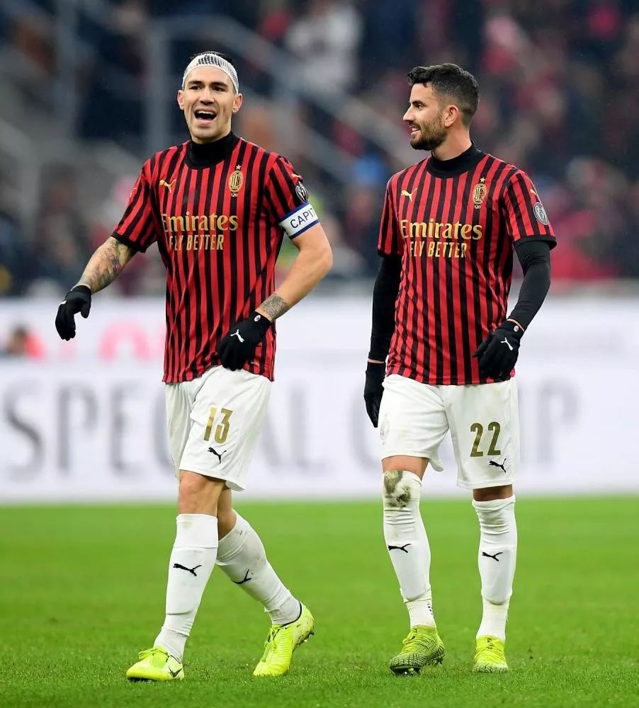 欧冠球员表现评析：C罗连续进球,（欧冠表现观察：C罗连场破门）